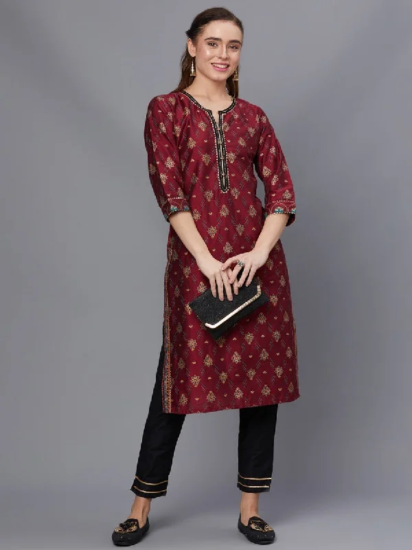 denim outfit setsWomen Maroon Ornamental Printed Kurta Trouser