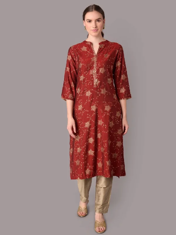 spring outfit setsWomen Maroon Ornamental Printed Kurta With Trouser