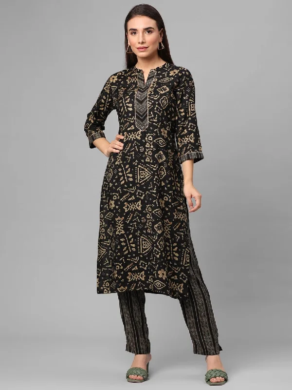 casual chic matching setsCharcoal Floral Printed Kurta With Trouser