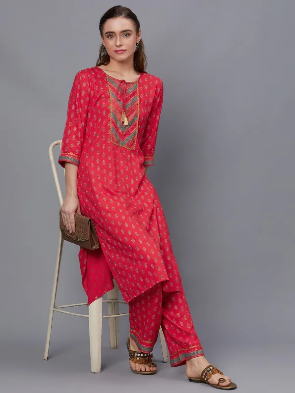 stylish lounge setsWomen Red Kurta With Comfort Pant