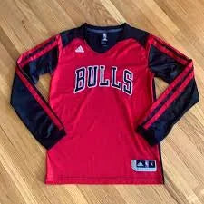 women's sporty topsChicago Bulls Adidas Youth Long Sleeve Shirt