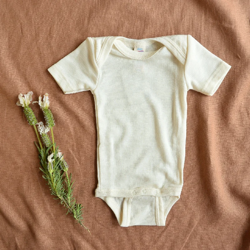 short sleeve women’s T-shirtsBaby Body Short Sleeve in Merino/Silk - Natural (12-24m)