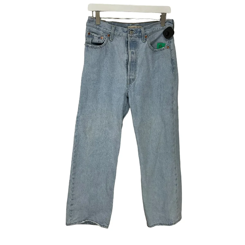 timeless blue jeansJeans Boot Cut By Levis  Size: 8