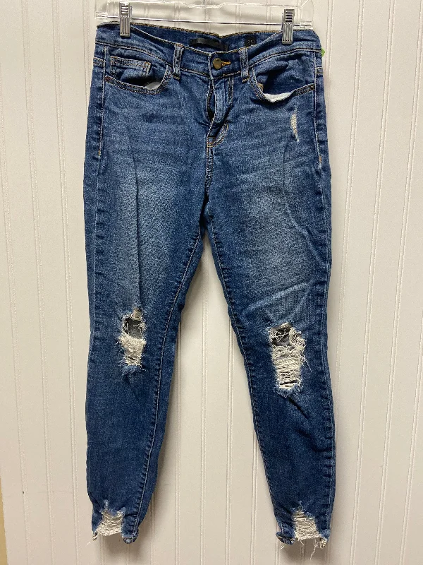 comfortable ripped jeansJeans Skinny By Cmb  Size: 6