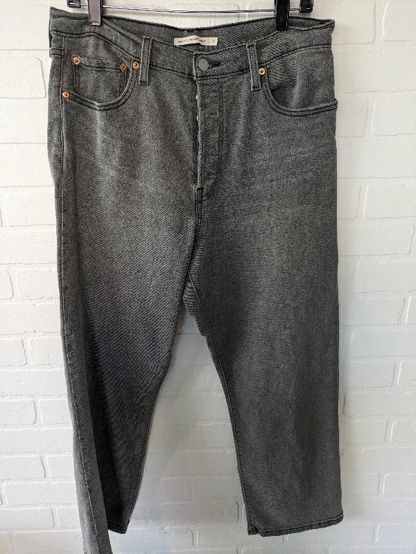 designer skinny jeansJeans Straight By Levis  Size: 12