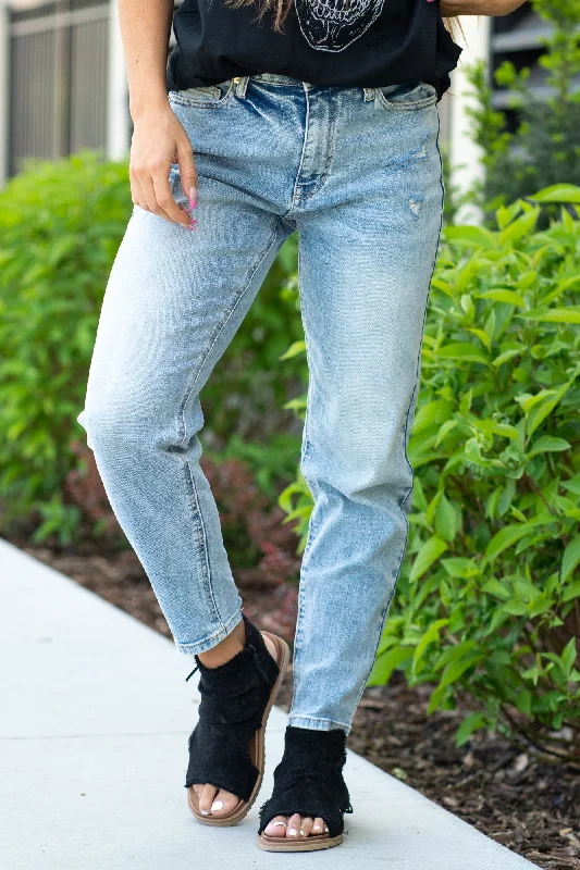 boyfriend style jeansCatrina High Rise Blue Mom Fit