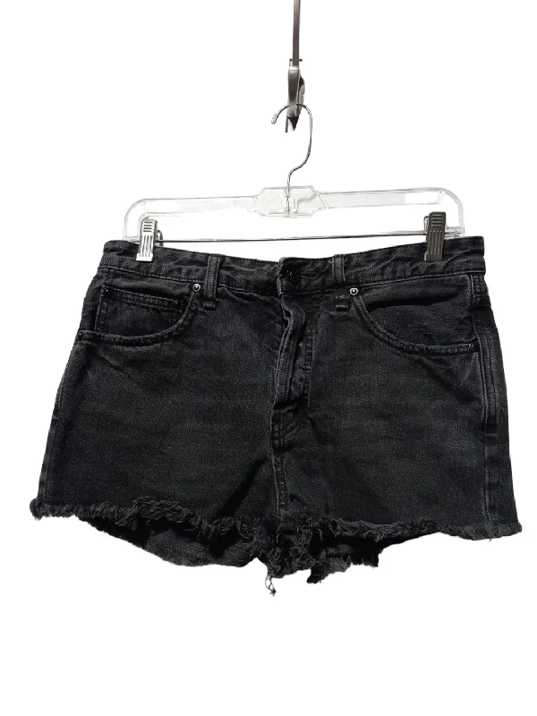 women's ripped shortsBlack Denim Shorts Free People, Size 6