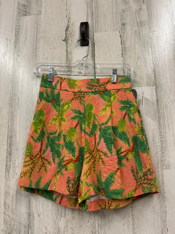 women's formal shortsOrange Shorts Monteau, Size 4