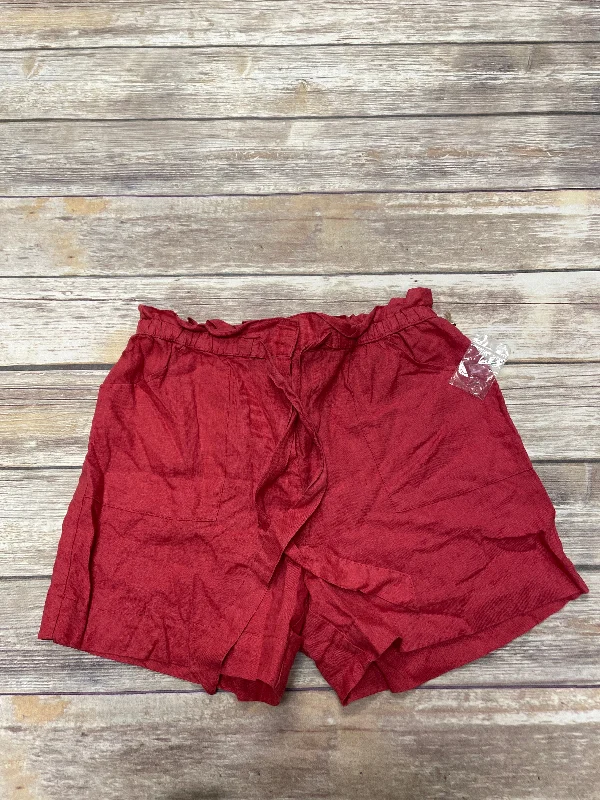 women's beachwear shortsRed Shorts Kenar, Size 6