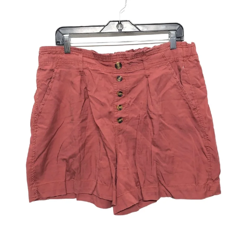 casual women's shortsRed Shorts One 5 One, Size L