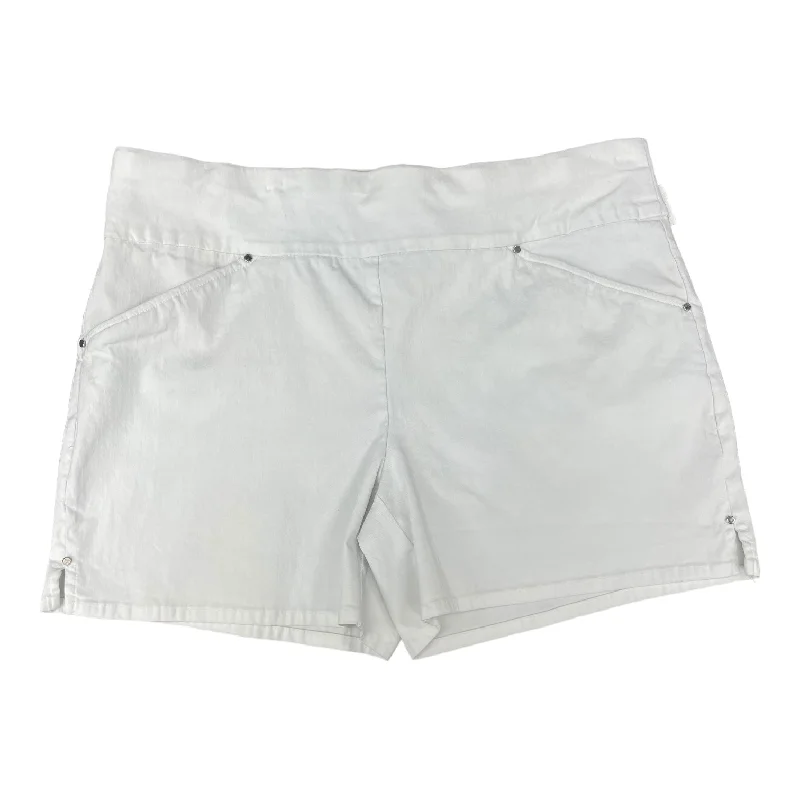 smart casual women's shortsWhite Shorts Inc, Size 14